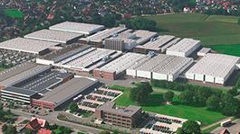 Die Firmengruppe Pöppelmann hat sich mit 5 Produktionsstandorten zu einem führenden Hersteller in der kunststoffverarbeitenden Industrie entwickelt. In über 90 Ländern schätzt man die Qualität „made by Pöppelmann“.